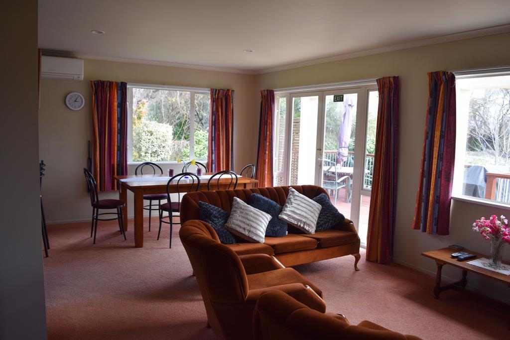 Motueka Homestay Bed & Breakfast Экстерьер фото