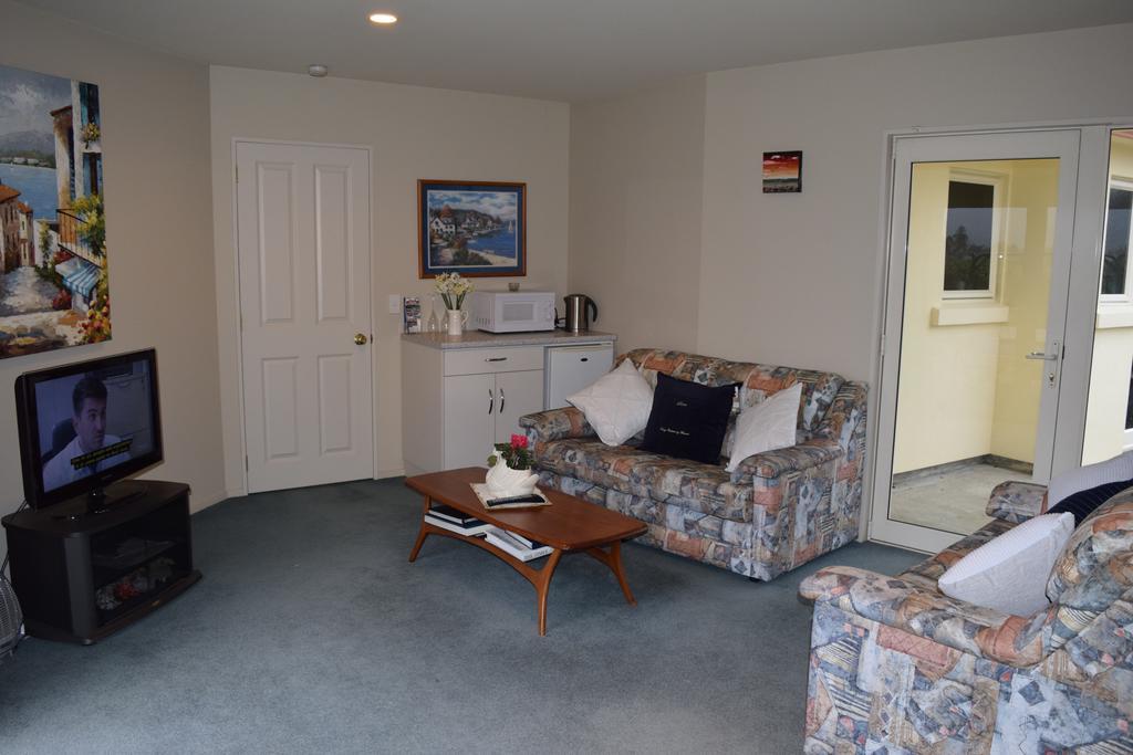 Motueka Homestay Bed & Breakfast Экстерьер фото