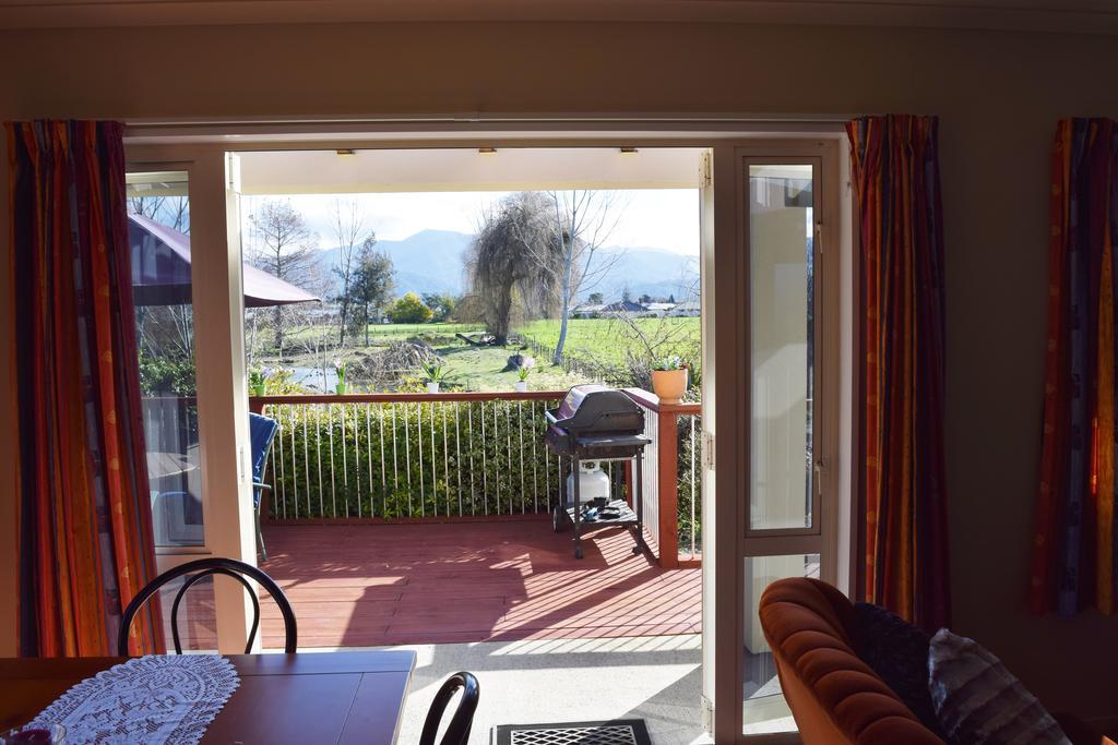 Motueka Homestay Bed & Breakfast Экстерьер фото
