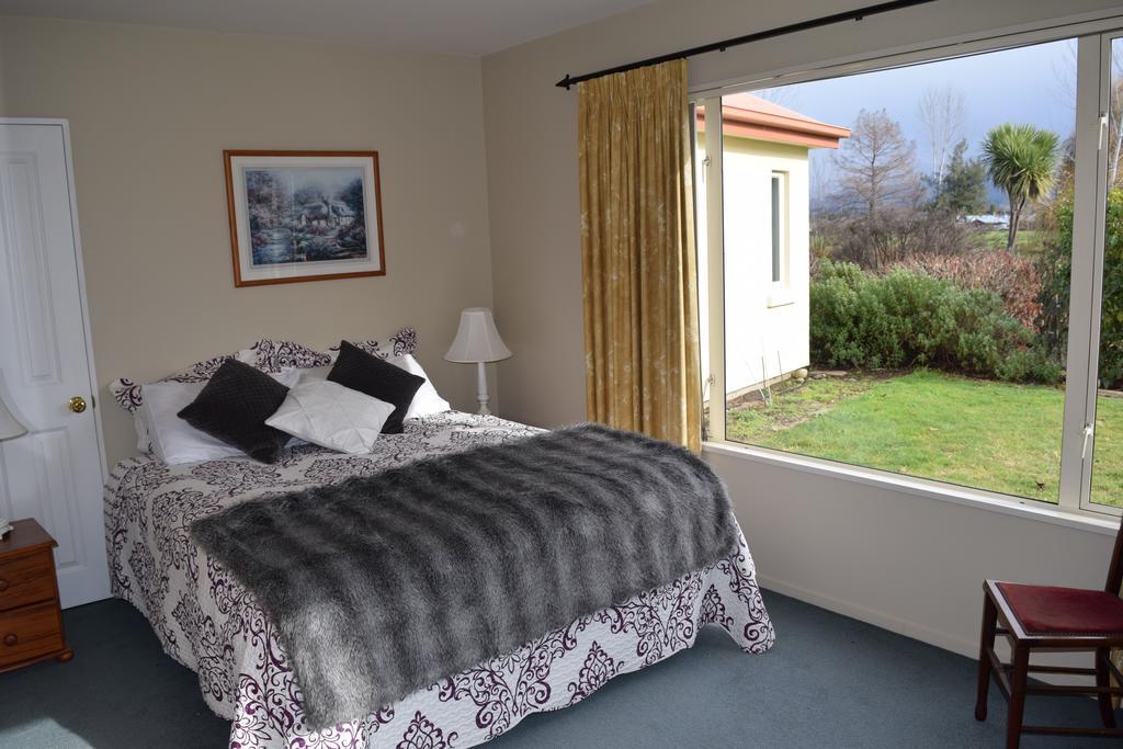 Motueka Homestay Bed & Breakfast Экстерьер фото