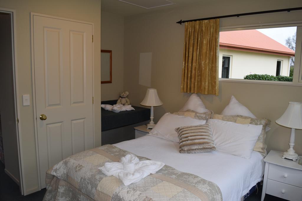 Motueka Homestay Bed & Breakfast Экстерьер фото